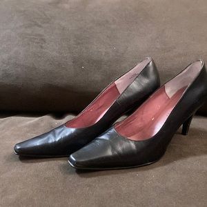 Rebecca blue black leather shoe